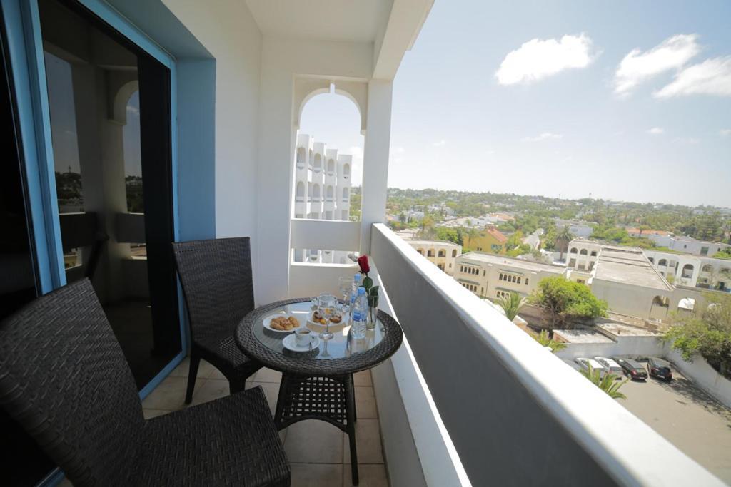 Hotel Suisse Casablanca Exterior photo